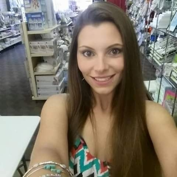 Meet your Posher, Whitney - Picture 1 of 1